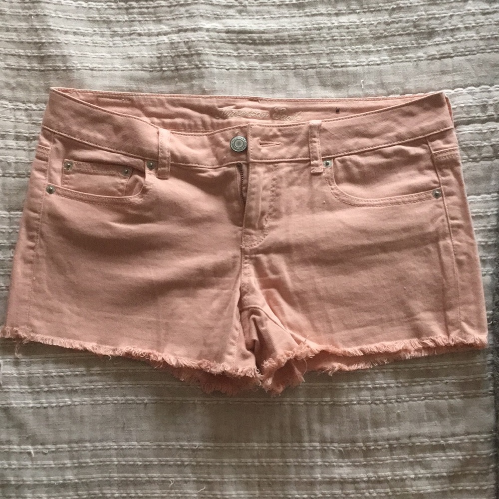 Light pink American Eagle shorts